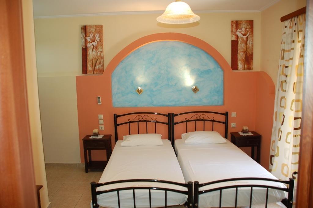 Paramonas Paramonas (Corfu) Quarto foto
